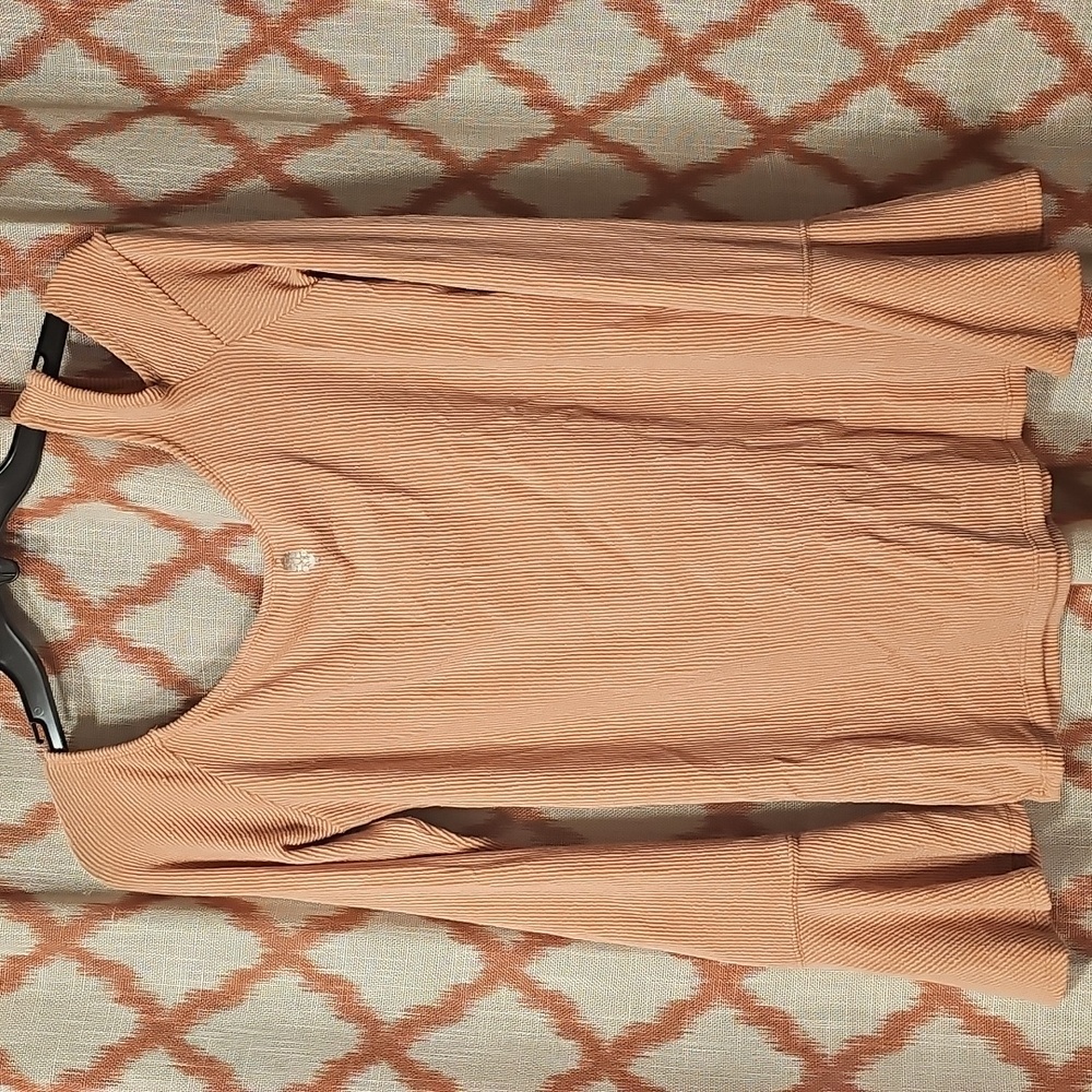Women's Off-Shoulder Top - Picture 6 of 6